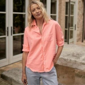 Frank & Eileen Barry Tailored Button-Up Shirt in Neon Pink